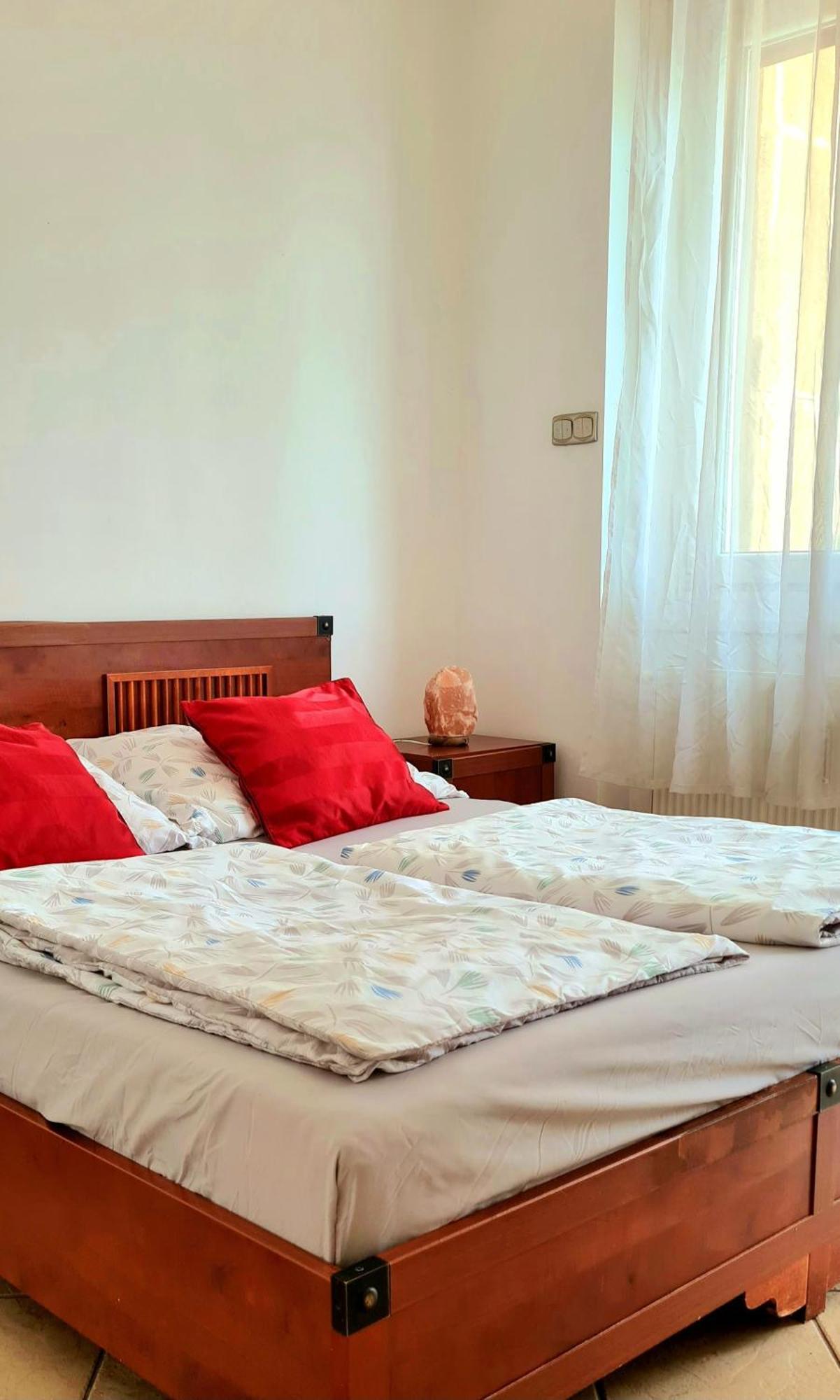 Buda Life Apartment Budapest Exterior photo